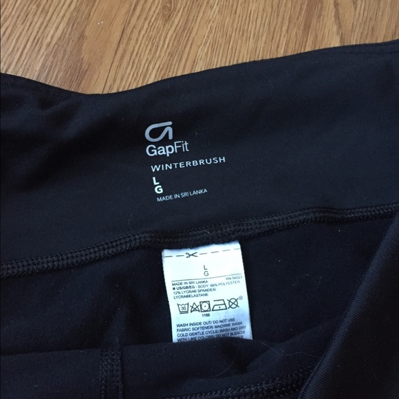 GapFit black leggings graphic large gap - Picture 3 of 3